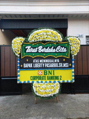 Papan Bunga Duka di Duasadara