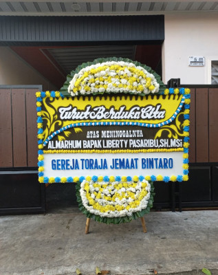 Papan Bunga Duka di Duasadara